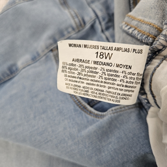 Gloria Vanderbilt Amanda Capri Pants Plus Size 18W - Picture 2 of 7